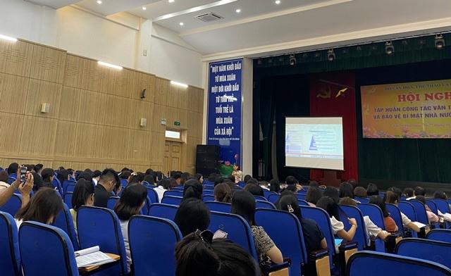 Hơn 160 cán bộ tham gia tập huấn nghiệp vụ công tác văn thư, lưu trữ