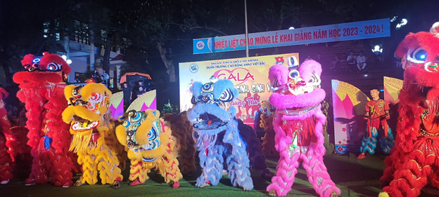 TƯNG BỪNG CHƯƠNG TRÌNH GALA CHÀO TÂN HSSV VÀ VUI TẾT TRUNG THU NĂM 2023