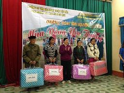 KHOA NGHIỆP VỤ VĂN HÓA VÀ DU LỊCH TỔ CHỨC HOẠT ĐỘNG TỪ THIỆN NGUYỆN TẠI XÃ THẦN SA, HUYỆN VÕ NHAI