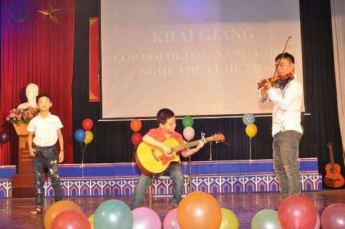 KHAI MẠC LỚP NĂNG KHIẾU NGHỆ THUẬT HÈ 2016
