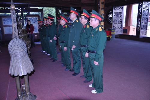 HỘI CỰU CHIẾN BINH TRƯỜNG CĐ VHNT VIỆT BẮC TỔ CHỨC GẶP MẶT VÀ HÀNH TRÌNH VỀ VỚI ATK LỊCH SỬ NHÂN DỊP NGÀY THÀNH LẬP QUÂN ĐỘI NHÂN DÂN VIỆT NAM