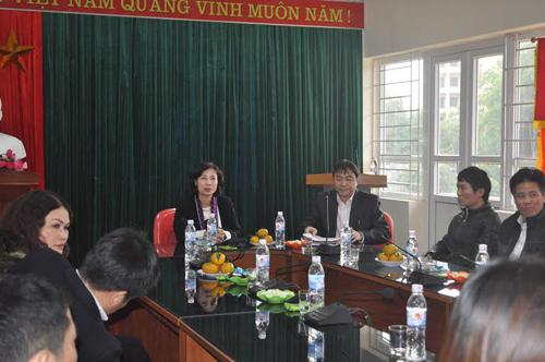 THỨ TRƯỞNG ĐẶNG THỊ BÍCH LIÊN THĂM VÀ LÀM VIỆC TẠI TRƯỜNG