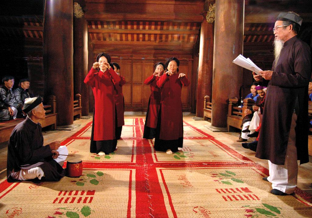 HÀNH TRÌNH DI SẢN : MƯỢT MÀ GIAI ĐIỆU HÁT XOAN