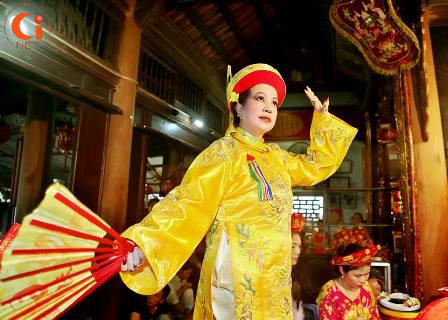 HÀ NỘI : LẦN ĐẦU TIÊN TỔ CHỨC LIÊN HOAN NGHI LỄ CHẦU VĂN