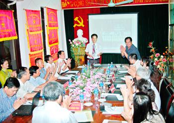 HƯỚNG DẪN TIÊU CHUẨN CÁC DANH HIỆU THI ĐUA VÀ ĐĂNG KÝ THI ĐUA