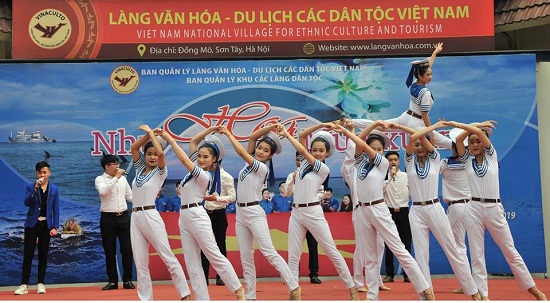 120chuong20trinh20nghe20thuat20lang20vh20cac20dan20toc20viet20nam202019