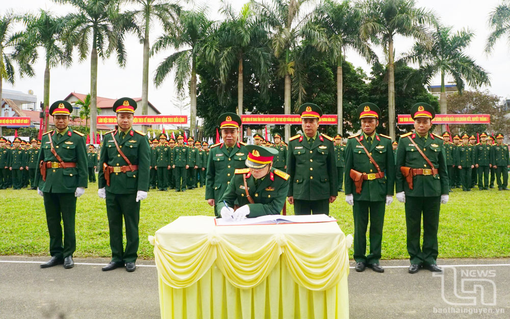 3-dsc08490_20240301101444_20240301130959 Một màn đồng diễn của lực lượng vũ trang tỉnh.