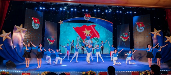 bieu20dien20chao20mung20tuyen20duong20guong20mat20tre20thai20nguyen202022201
