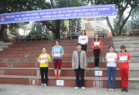 giai20viet20da20olympic20toan20dan20201820-20320vietbac