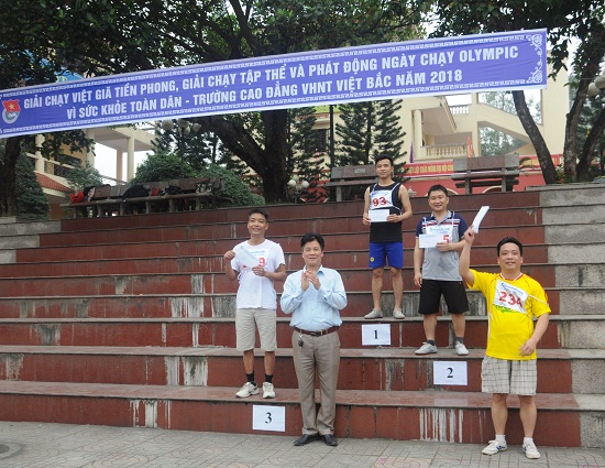 giai20viet20da20olympic20toan20dan20201820-20420vietbac