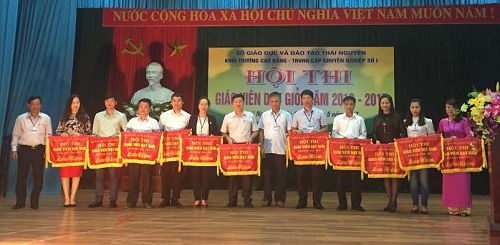 hoi20thi20gvdg20201720-203