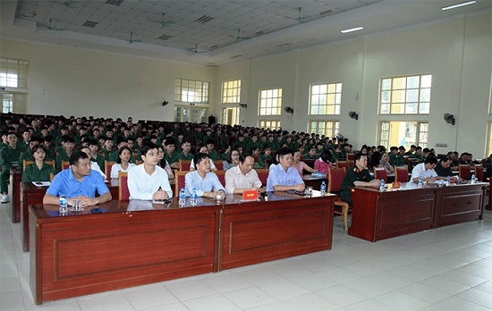 khai20giang20lop20quoc20phong20an20ninh202020201