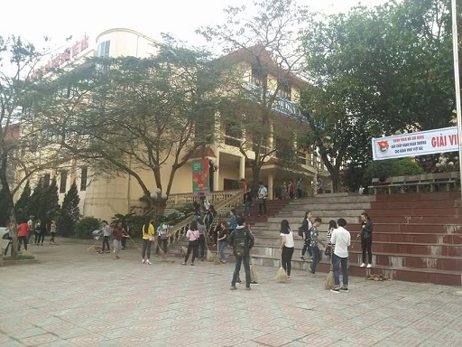 lao20dong20ve20sinh20san20truong2021-3-17201