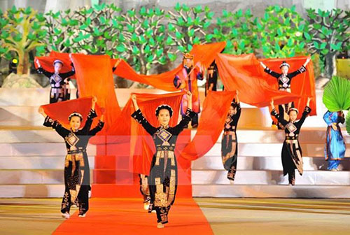 lienhoanthen2015to3