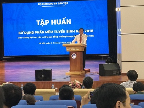 tap20huan20su20dung20phan20mem20tuyen20sinh20khoi20su20pham20nam202018-1